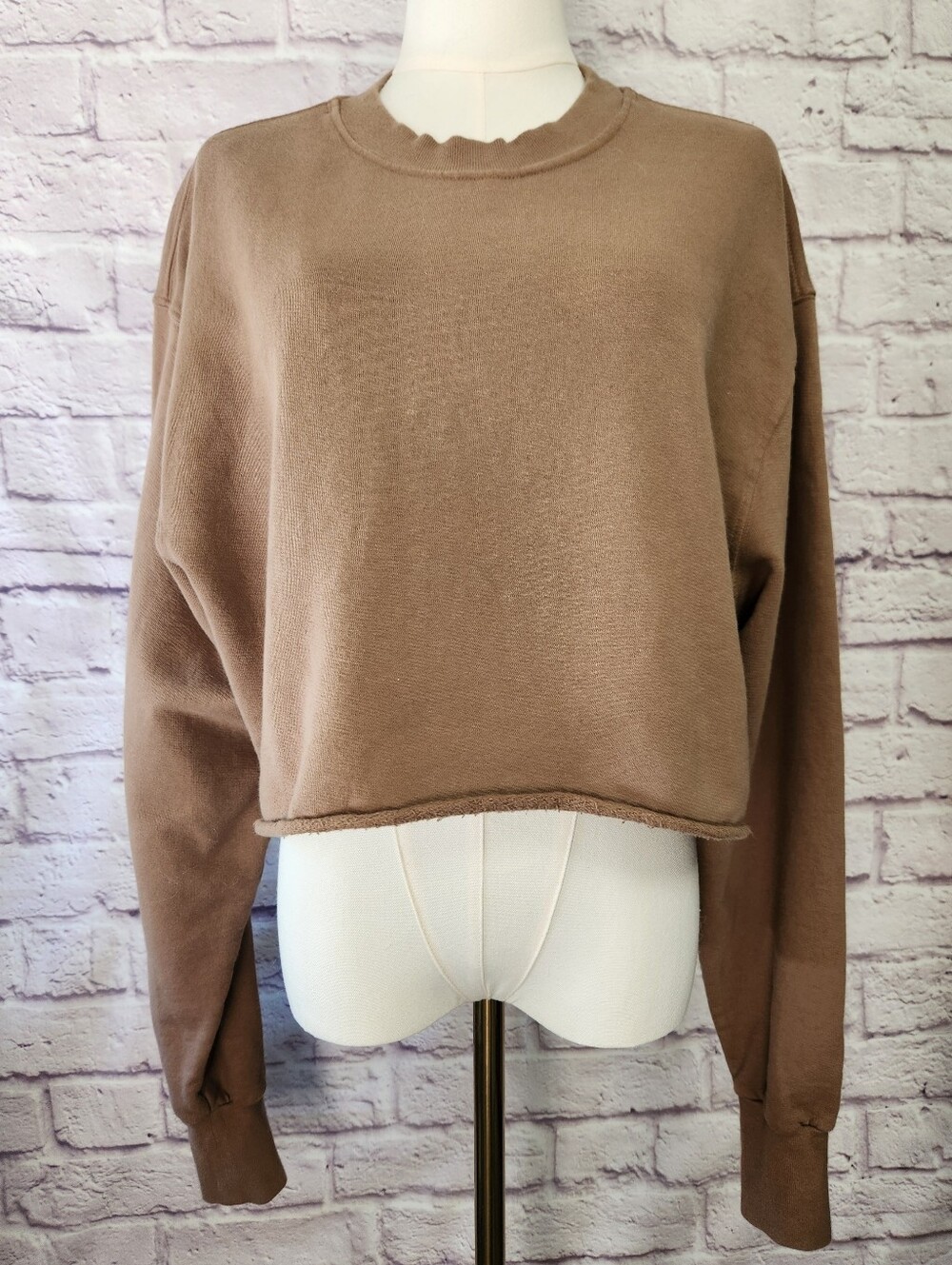 Good American Cropped & Cool Cotton Sweatshirt Sz 3 ( Large ) Light Brown